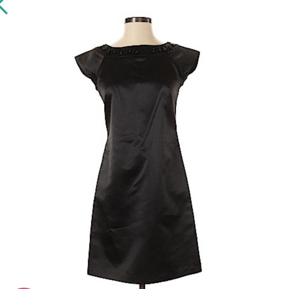 Max and Cleo Black Short Sleeve Cocktail Dress Size 2